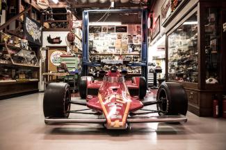 Dennis Varni Shop